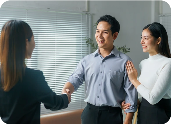 What makes 1-Fund different from other licensed money lenders in Singapore